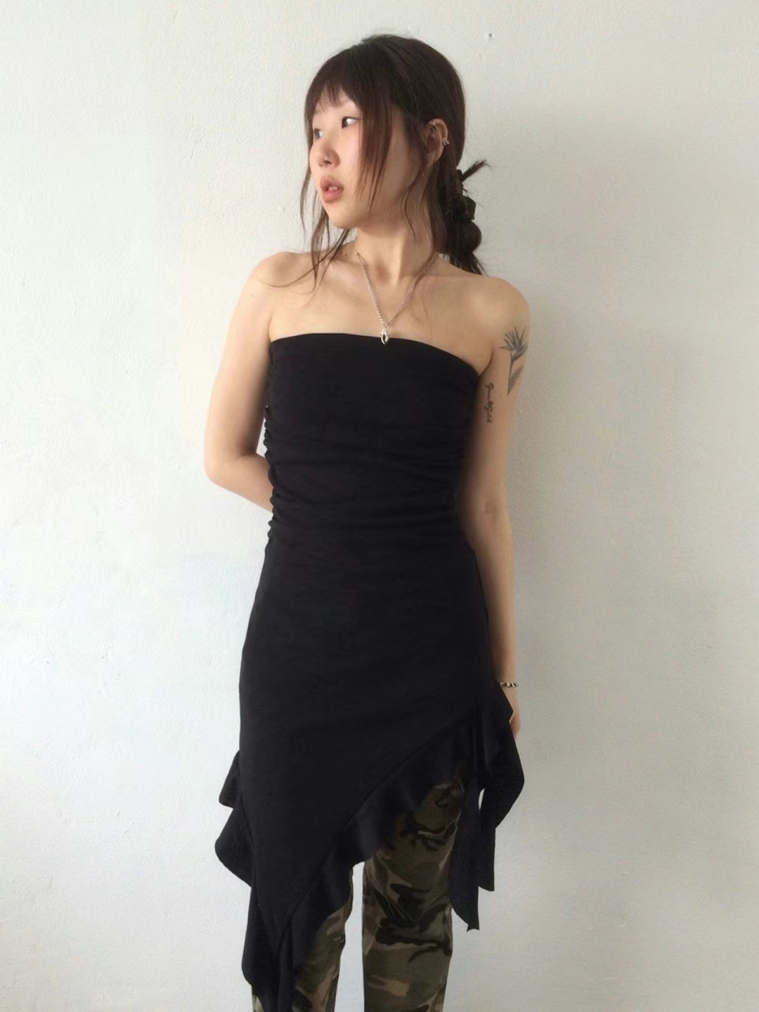 (現貨-$50) Regina Ruffle Tube Top