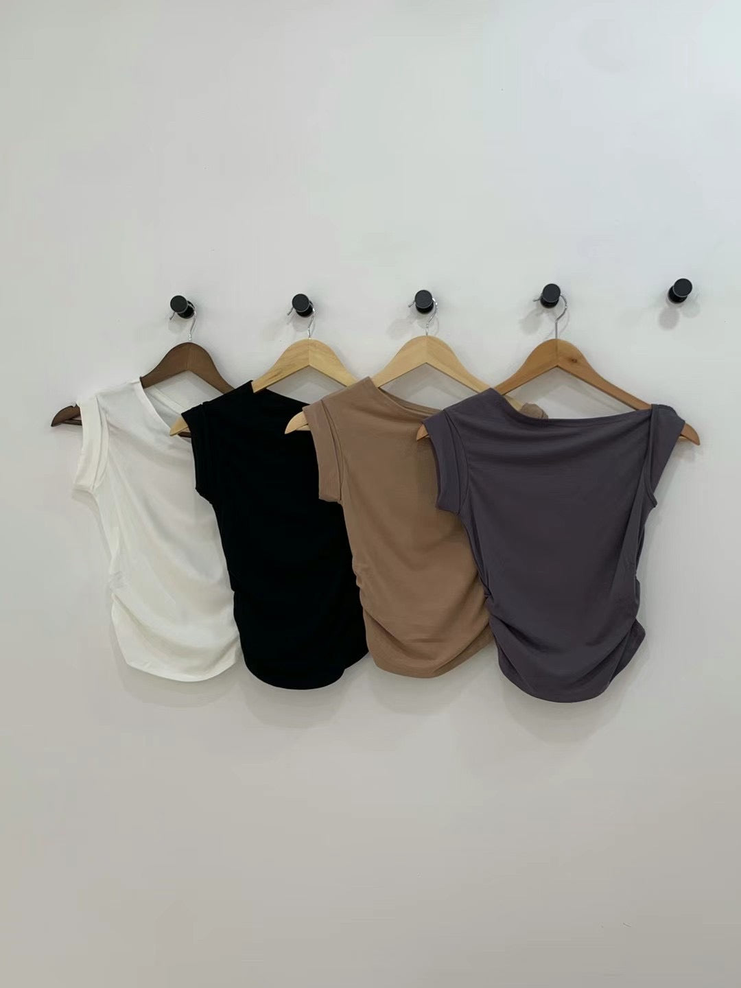 Kylie Off-shoulder Top