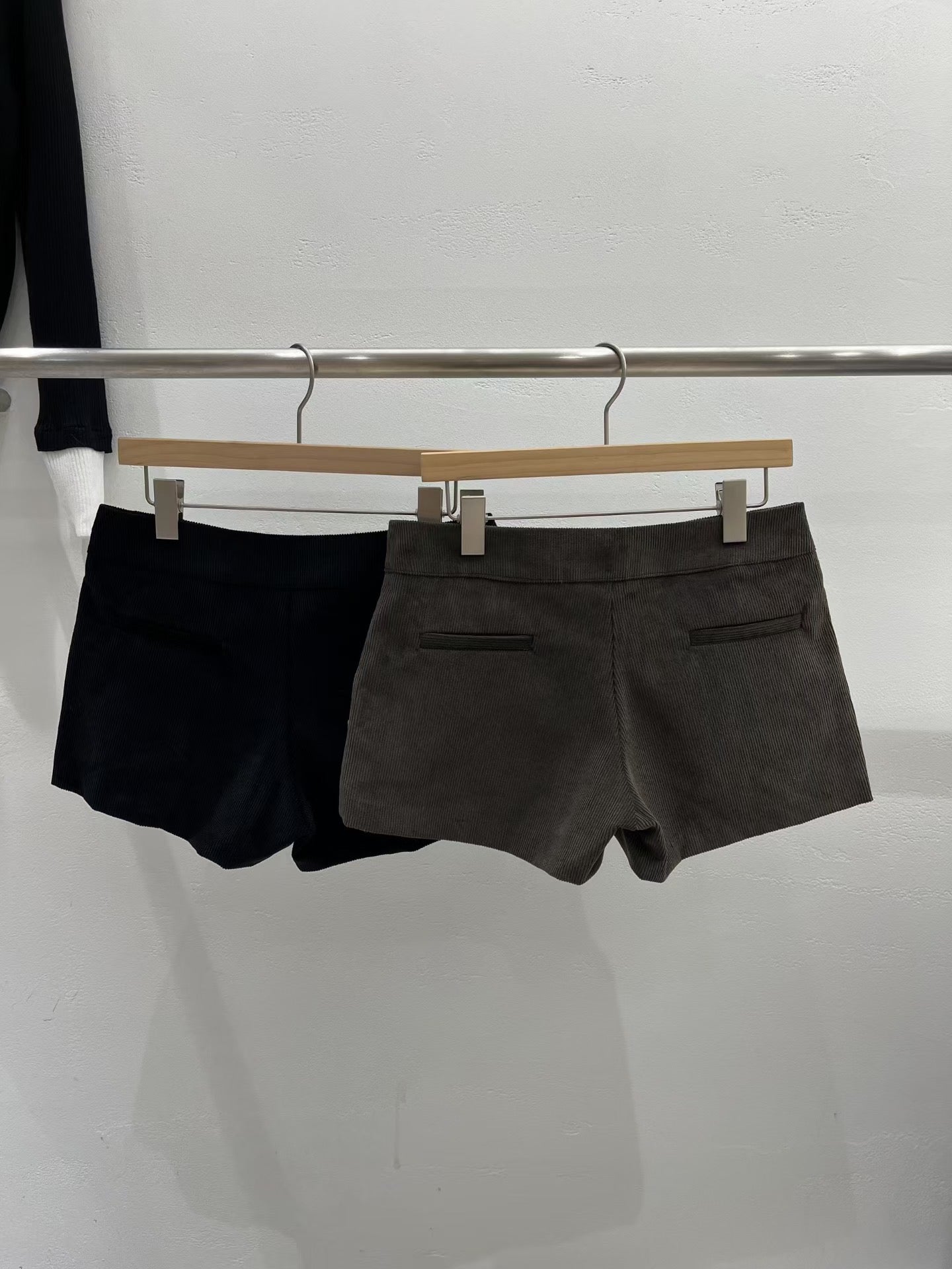 Max Corduroy Shorts