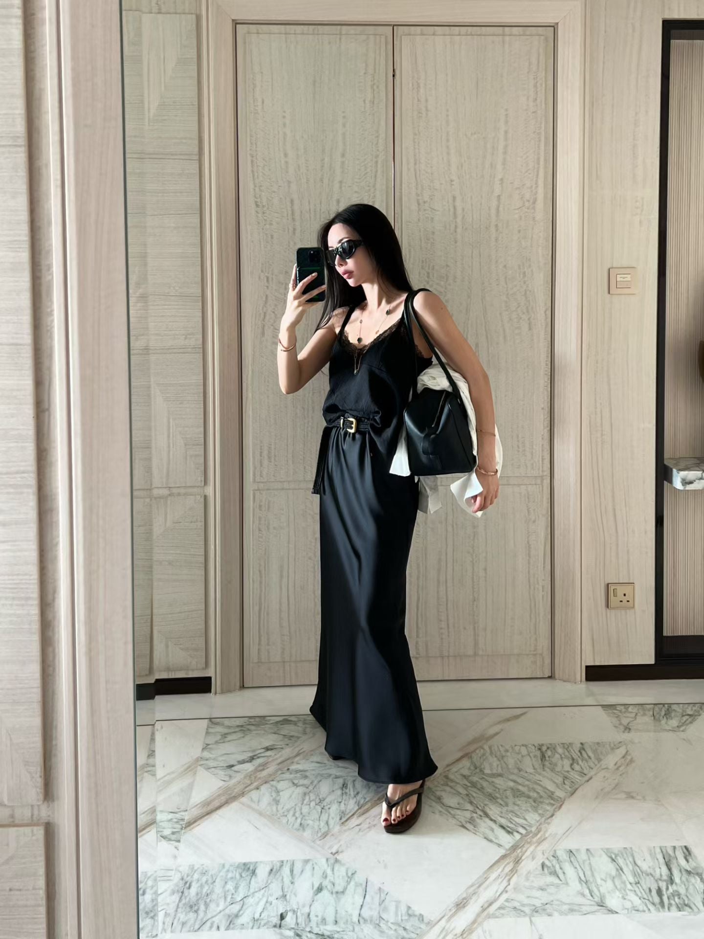 Gloria V-Neck Lace Top
