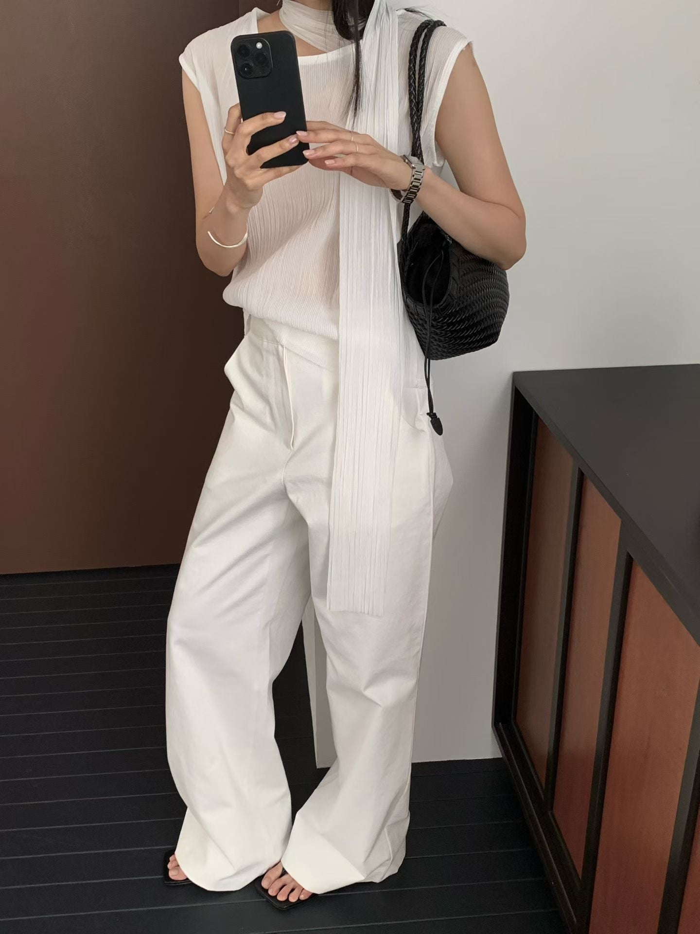 Myra Sleeveless Top
