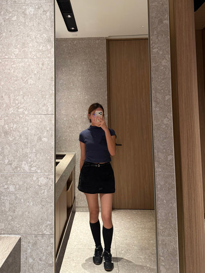 Daily Mock Neck Top