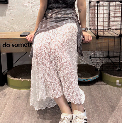 Lily in Tokyo Belt