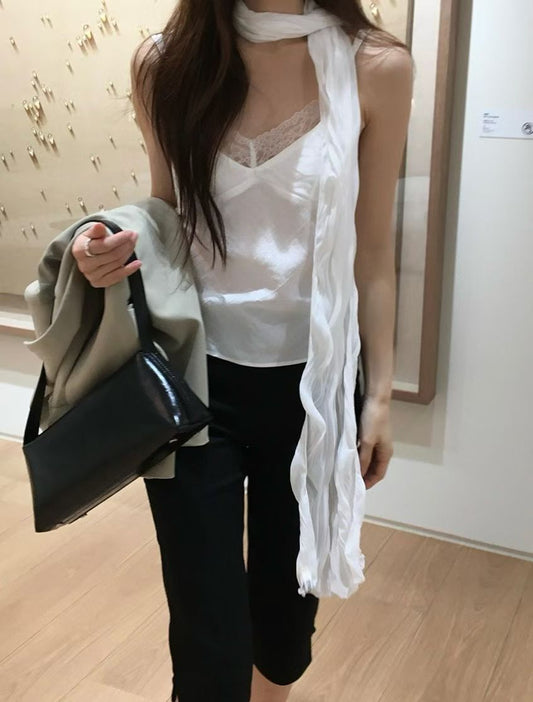 Gloria V-Neck Lace Top