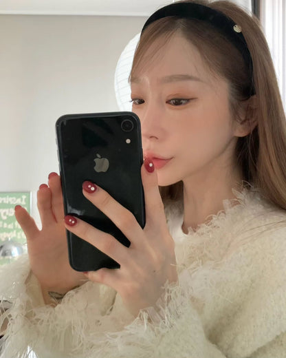 Amelia Velvet Hair Band